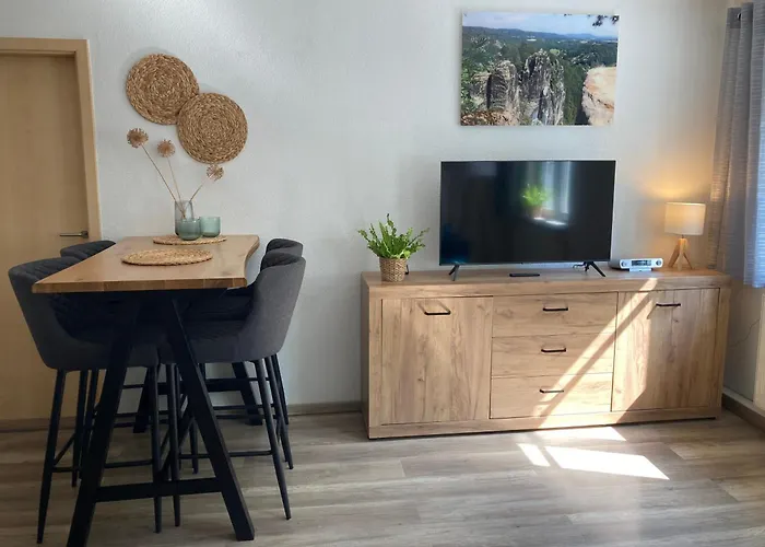 Sandstein-Ferien, Kamin, Fewo \